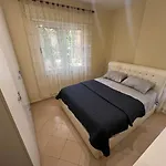 Durres, Golem, Mali Robit Διαμέρισμα