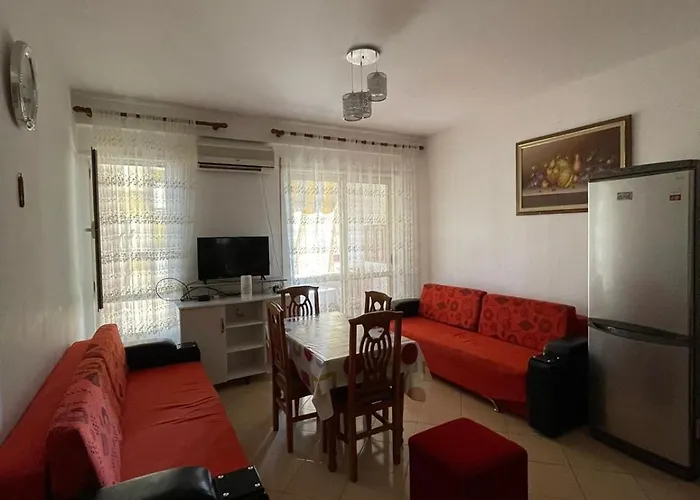 Durres, Golem, Mali Robit *