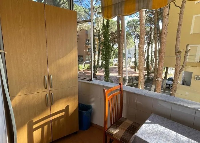 Durres, Golem, Mali Robit